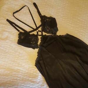 VS Very Sexy Long Chantilly Lace & Satin Slip